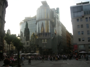 StephansDom и дом Хааса