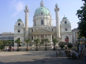 KarlsKirche на KarlsPlatz