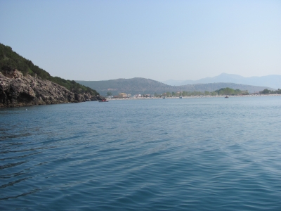 выезд из реки в море